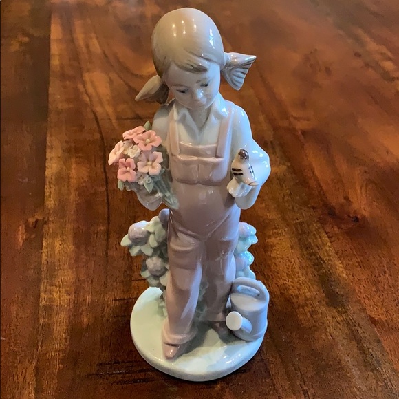 The Spring Girl Lladro figurine